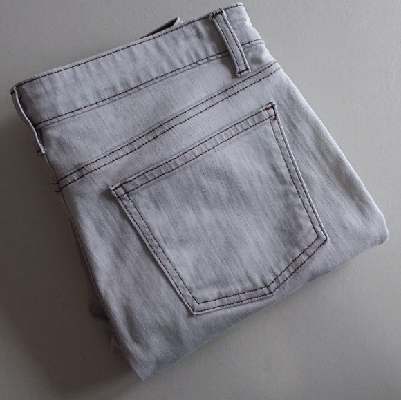 Eileen Fisher Denim - Eileen Fisher Light Gray Skinny Jeans
